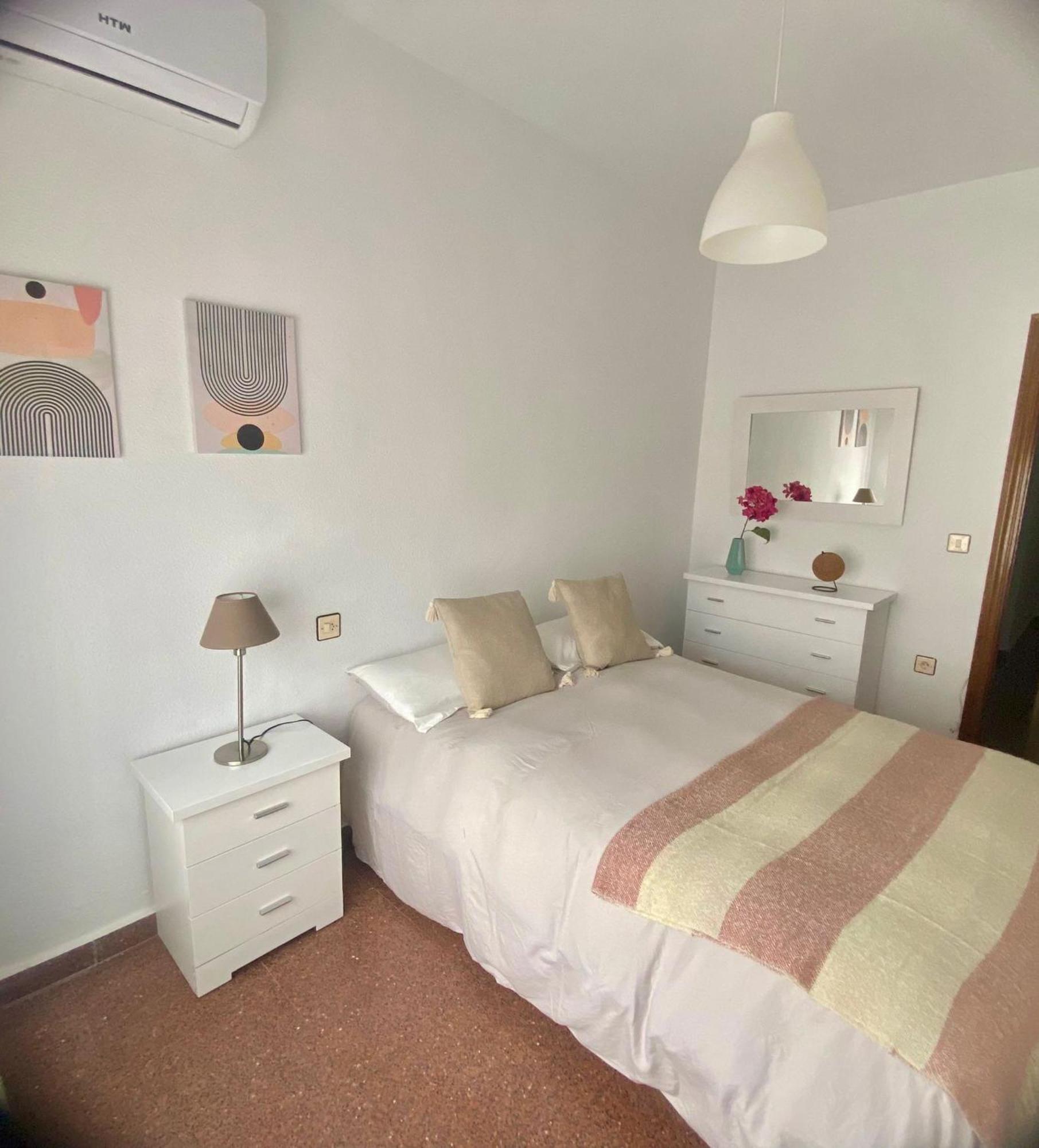 Vera Apartment, Acogedor Y Tranquilo En El Corazon De La Ciudad Antequera Zewnętrze zdjęcie